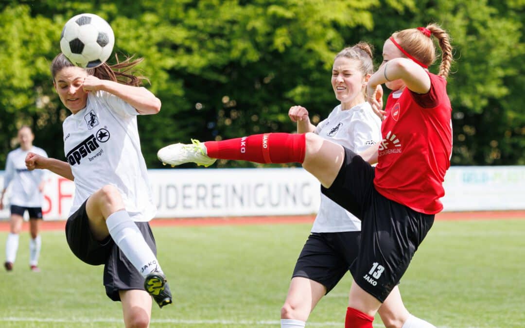 Fußball: FFC Hof startet gegen Regionalliga-Reserve