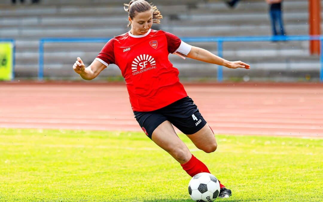 Fußball-Bayernliga Frauen: FFC Hof verschenkt Sieg spät