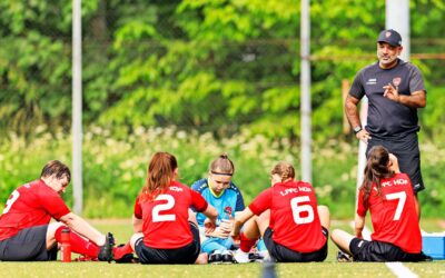 Fußball-Bezirksoberliga Frauen: „König Otto“ will noch nicht auf den Thron