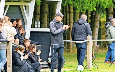 Fußball Damen: Ab in die nahe Oberpfalz