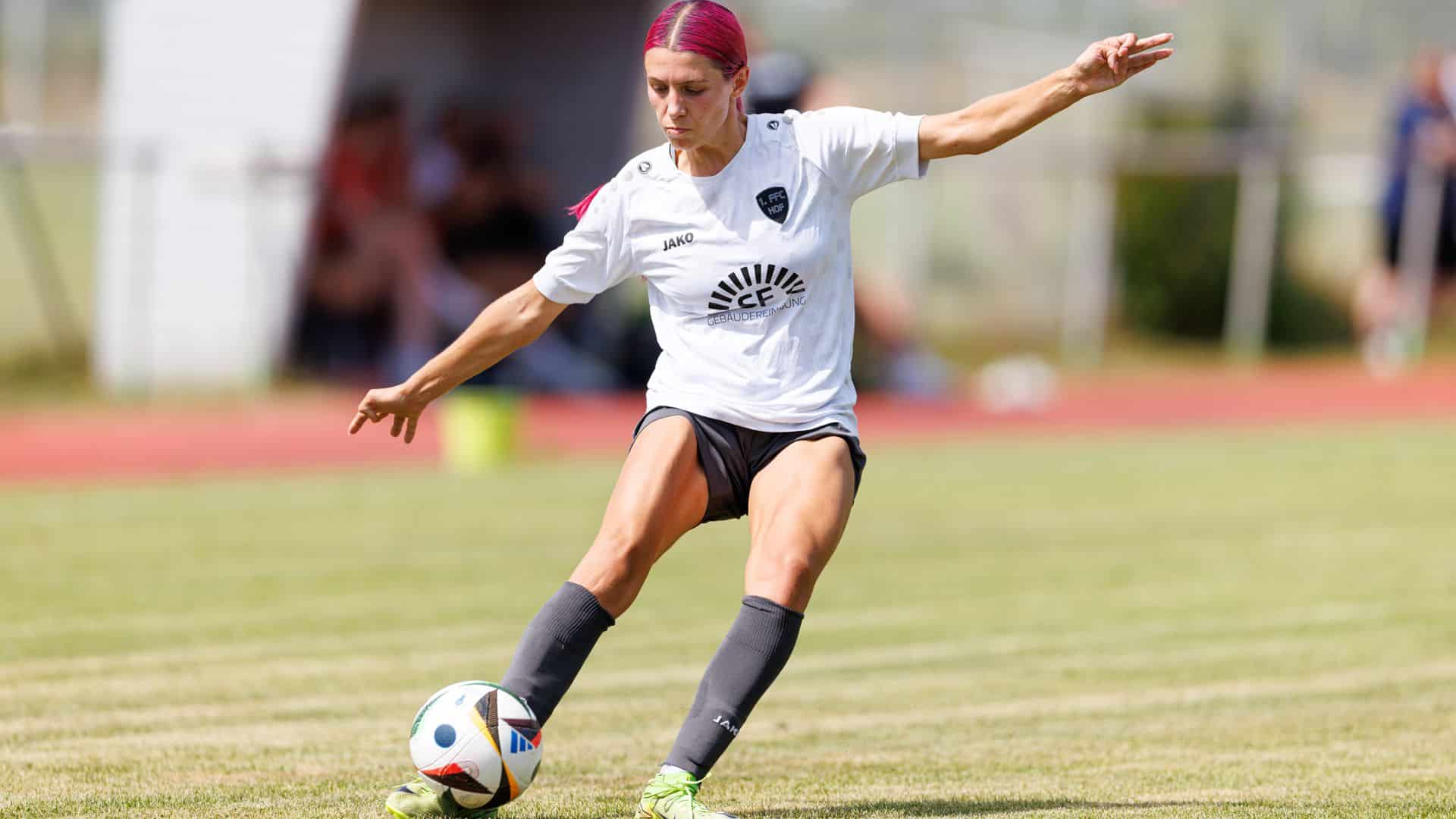 Fußball-Bayernliga Frauen: FFC stürzt den Tabellenführer
