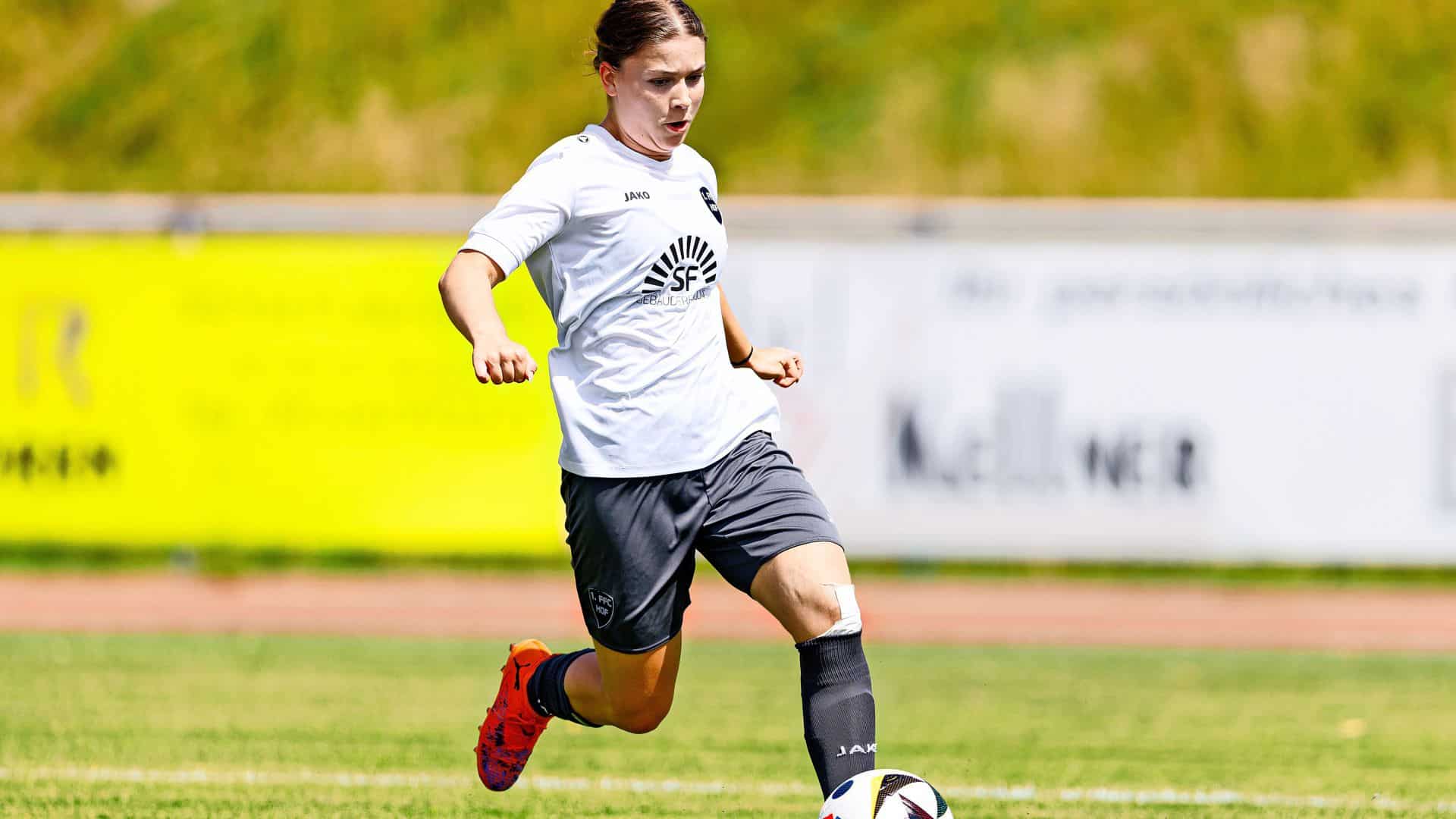 Fußball-Bayernliga Frauen: FFC-Coach macht die Schmerzen spürbar