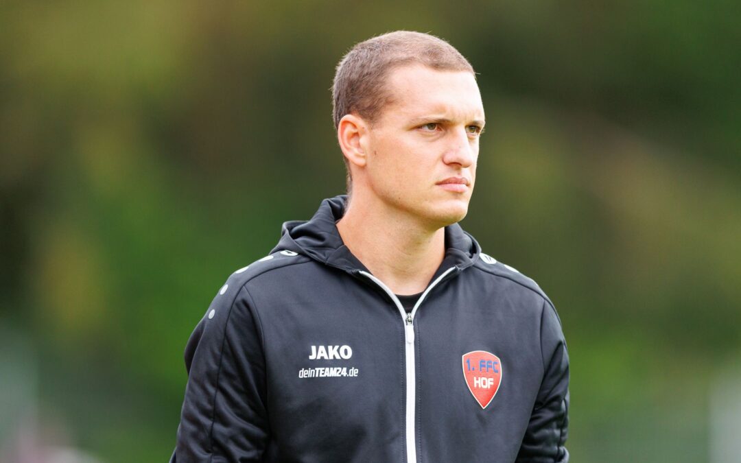 Fußball: Besondere Tage für FFC-Coach Nick D’Addona